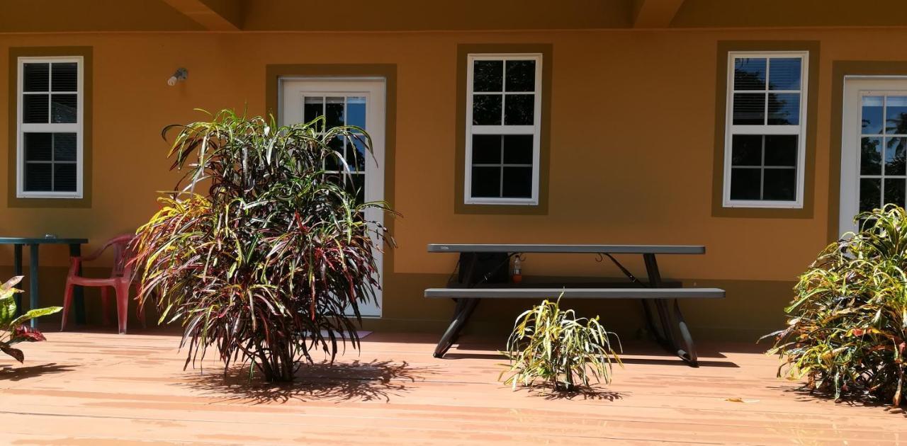 Tropical Apartments Tobago Scarborough Exterior foto